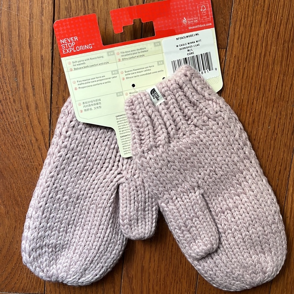 NWT The North Face Women’s cable knit Minna Mittens light pink lavender size M/L - Picture 3 of 4